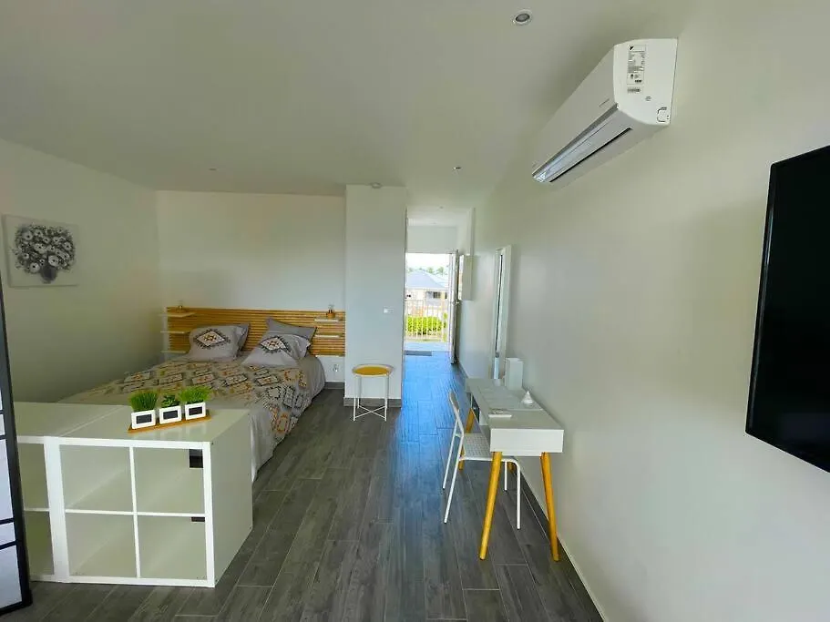 Apartment Superbe Studio Lumineux, Vue Sur Piscine Et Mer Baie Nettle